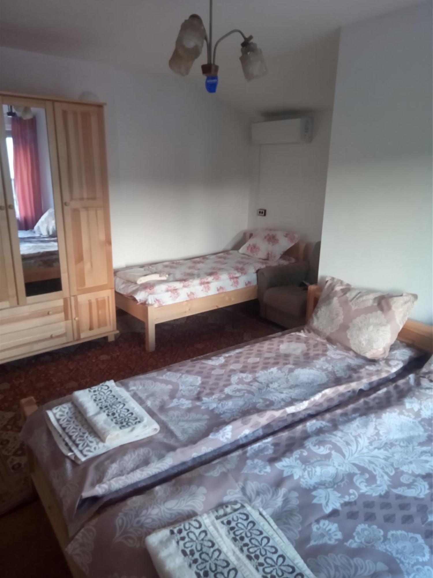 Mercury Guest House Veliko Tárnovo Habitación foto