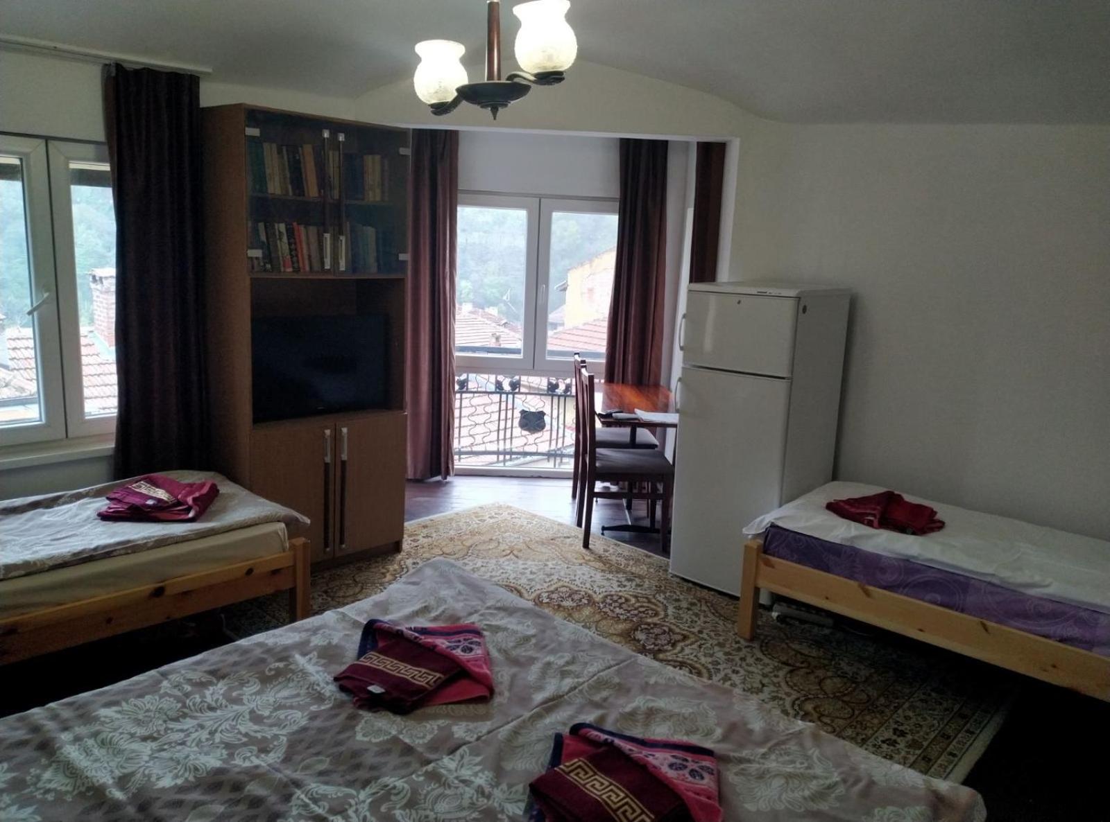 Mercury Guest House Veliko Tárnovo Exterior foto